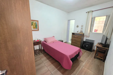 Casa à venda com 6 quartos, sendo 2 suítes,  em Conjunto Residencial Butantã, São Paulo, SP