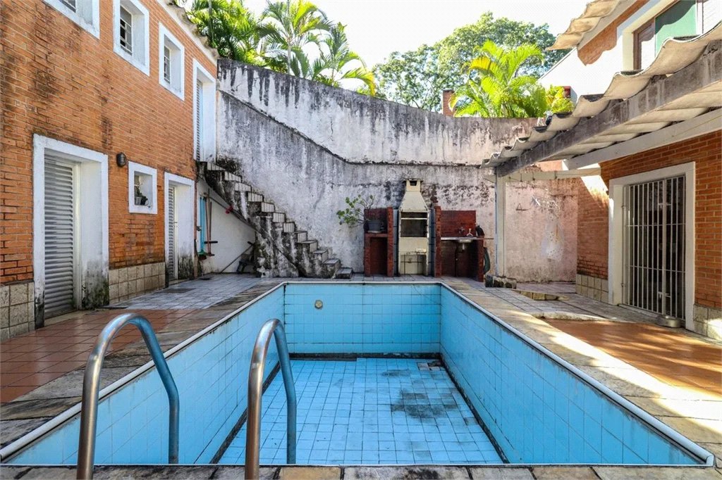 Casa à venda com 4 suítes em Vila Sônia, São Paulo, SP