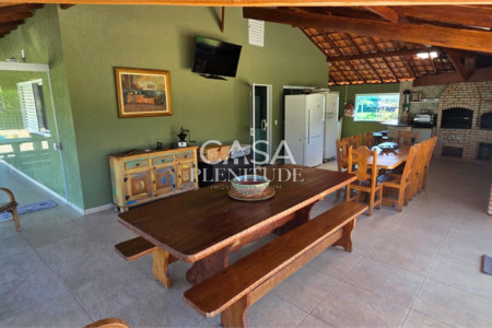 Casa em condomínio à venda ou para alugar com 3 quartos, sendo 1 suíte, em Village da Serra, Araçoiaba da Serra, SP
