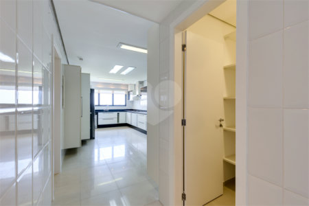 Apartamento à venda ou para alugar com 4 suítes em Jardim Marajoara, São Paulo, SP