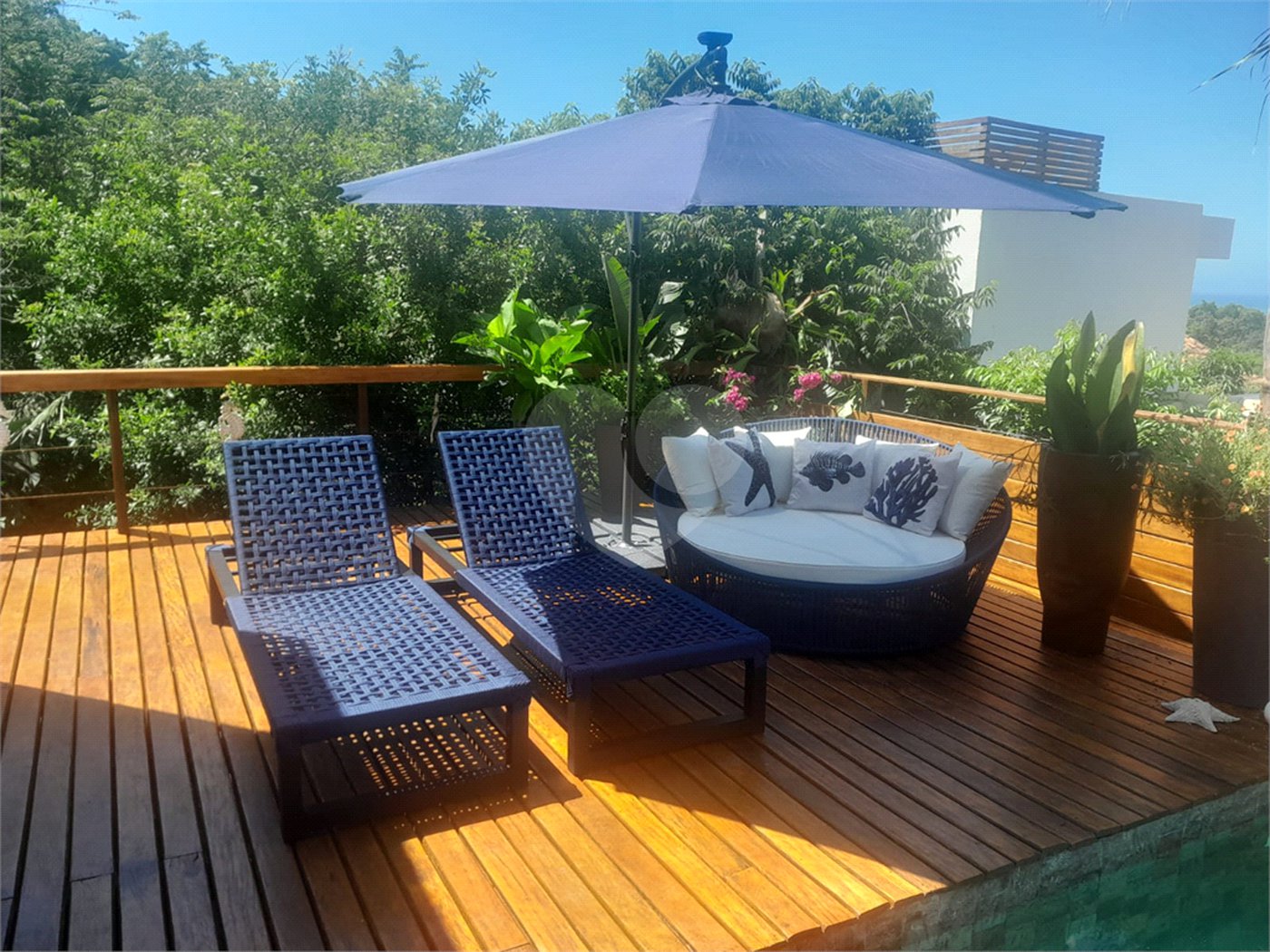Casa à venda com 4 quartos, sendo 2 suítes,  em Albatroz, Armação dos Búzios, RJ