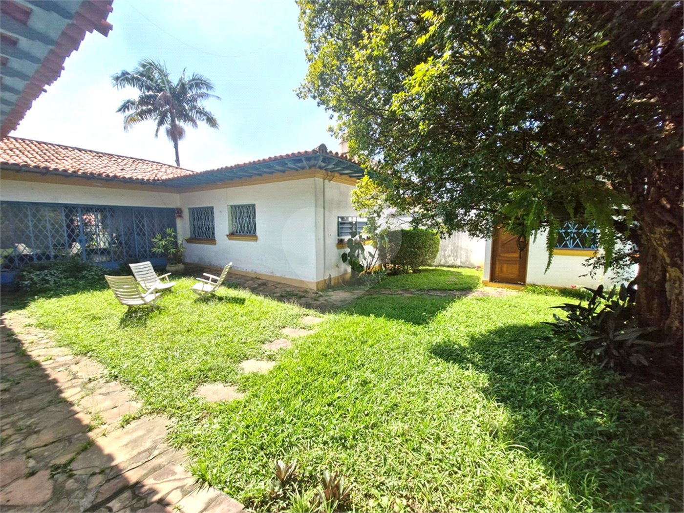 Casa Térrea à venda com 5 quartos em Jardim Petrópolis, São Paulo, SP