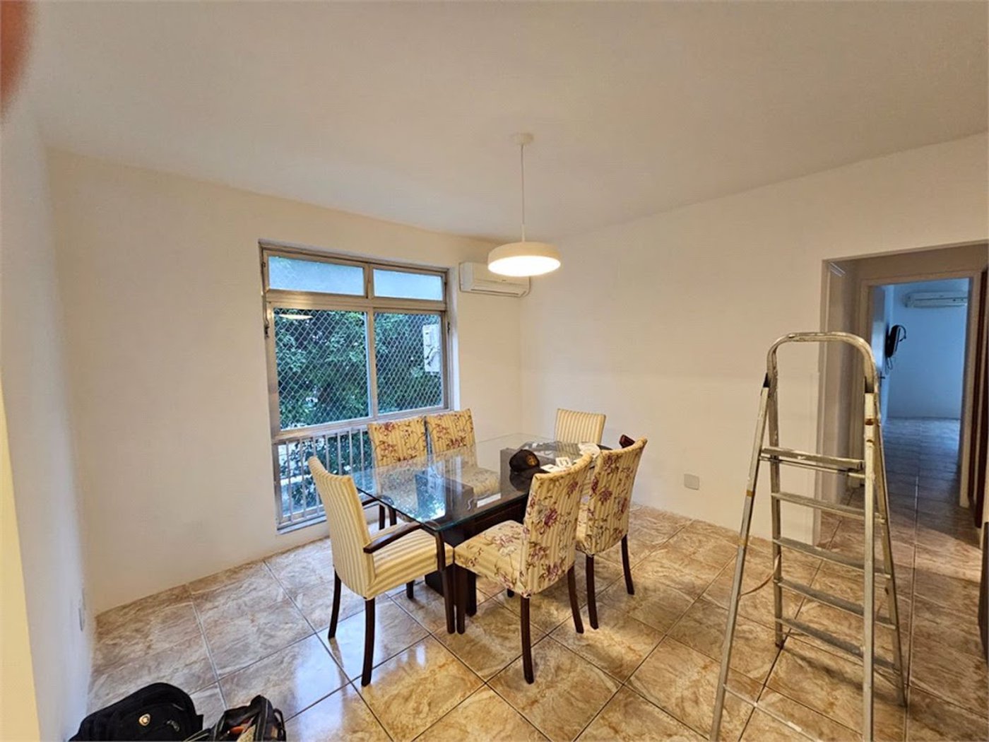 Apartamento com 3 dormitórios à venda, 94 m² por R$ 575.000,00 - Jardim Las Palmas - Guarujá/SP