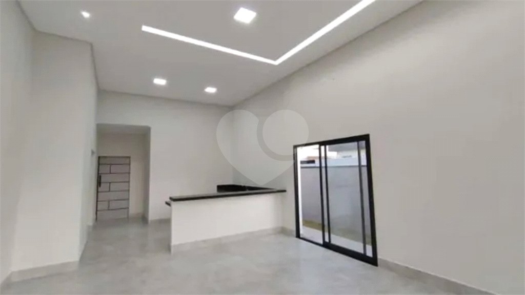 Casa à venda com 3 quartos, sendo 1 suíte,  no condomínio Terras do Vale, Caçapava - SP