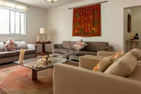 Apartamento à venda com 3 quartos, sendo 1 suíte, em Bela Vista, São Paulo, SP