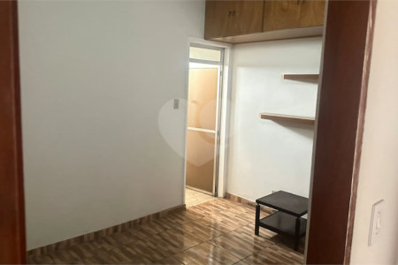 Casa Térrea à venda com 3 quartos, sendo 2 suítes, em Tucuruvi, São Paulo, SP