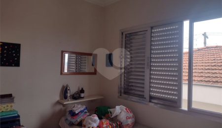 Sobrado à venda com 3 quartos, sendo 1 suíte,  em Vila Medeiros, São Paulo, SP