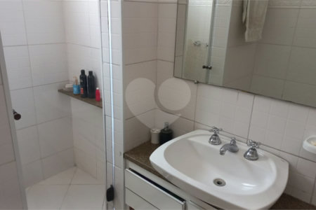 Cobertura à venda com 3 quartos, sendo 1 suíte,  em Vila Pirajussara, São Paulo, SP