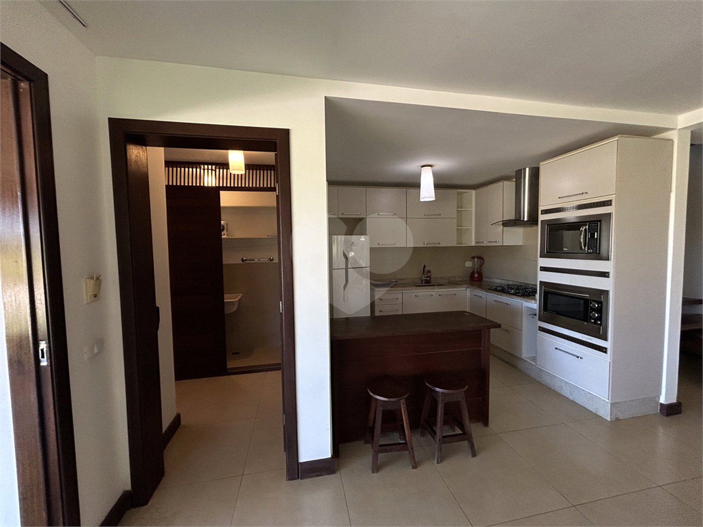 Duplex à venda com 2 suítes, em Praia do Mutá, Porto Seguro, BA