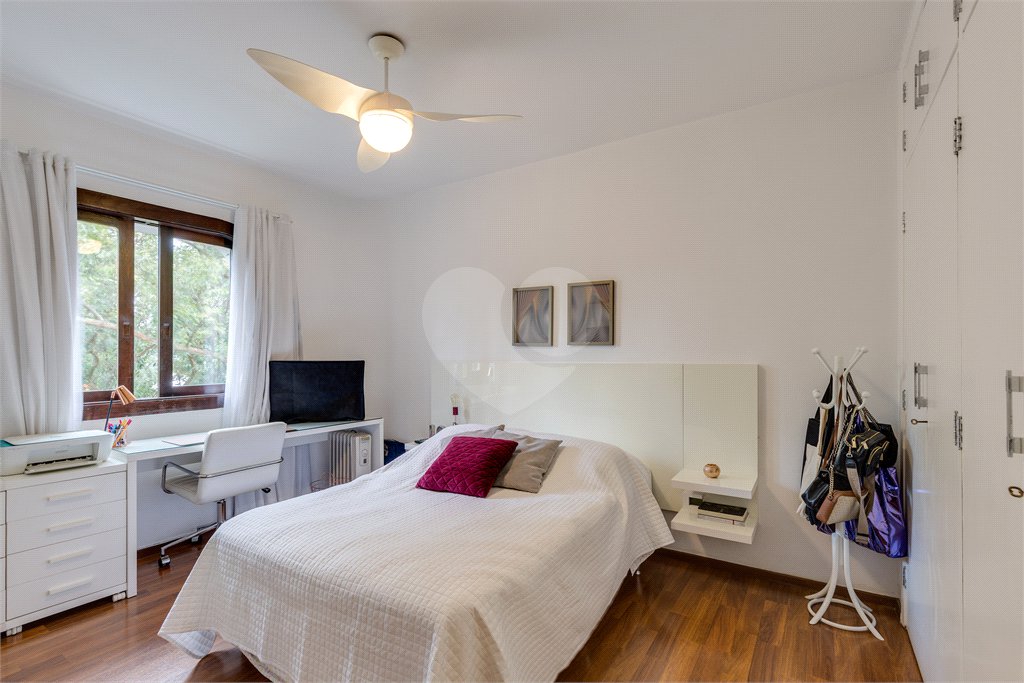 Apartamento à venda com 3 quartos, sendo 1 suíte,  em Granja Julieta, São Paulo, SP