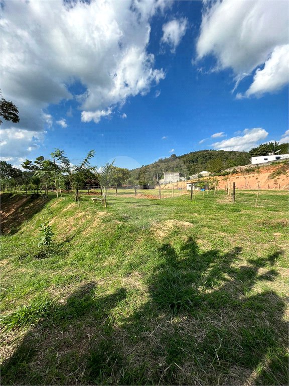 Casa à venda com 3 quartos, sendo 1 suíte, em Jardim Guaçu, São Roque, SP