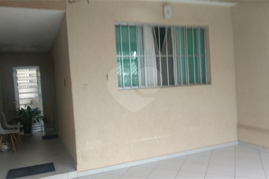 Sobrado à venda com 2 quartos em Tremembé, São Paulo, SP
