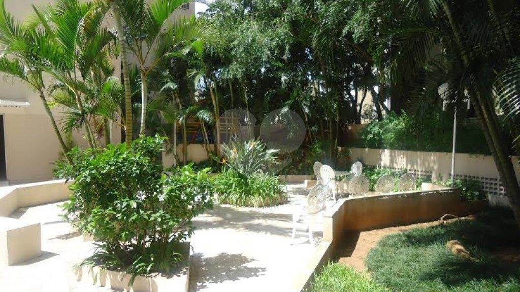 Apartamento à venda com 3 quartos, sendo 1 suíte, em Jardim das Laranjeiras, São Paulo, SP