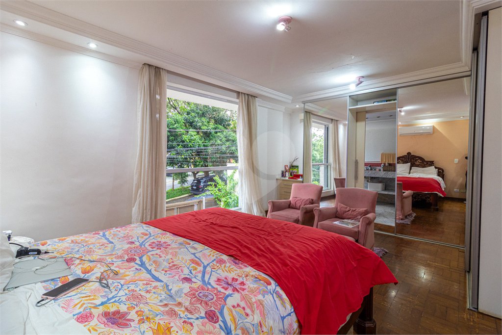 Casa de Vila à venda com 4 suítes em Alto da Boa Vista, São Paulo, SP