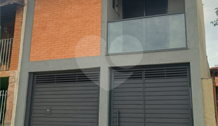 Sobrado à venda com 3 quartos, sendo 2 suítes, em Jardim Alvinópolis, Atibaia, SP