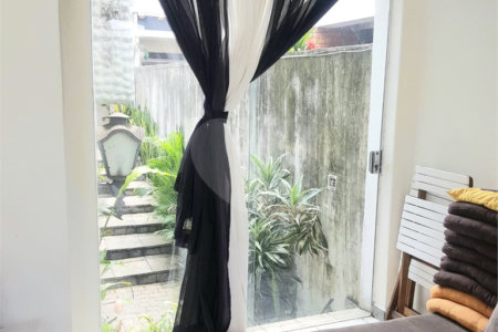 Sobrado à venda com 4 quartos, sendo 2 suítes, em Jardim Leonor, São Paulo, SP