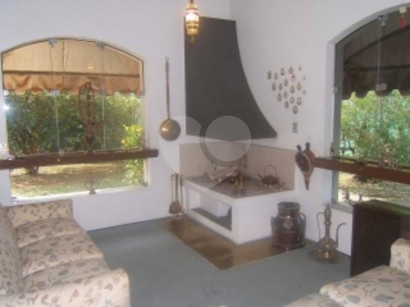 Casa de Vila à venda com 4 quartos, sendo 2 suítes, em Granja Julieta, São Paulo, SP