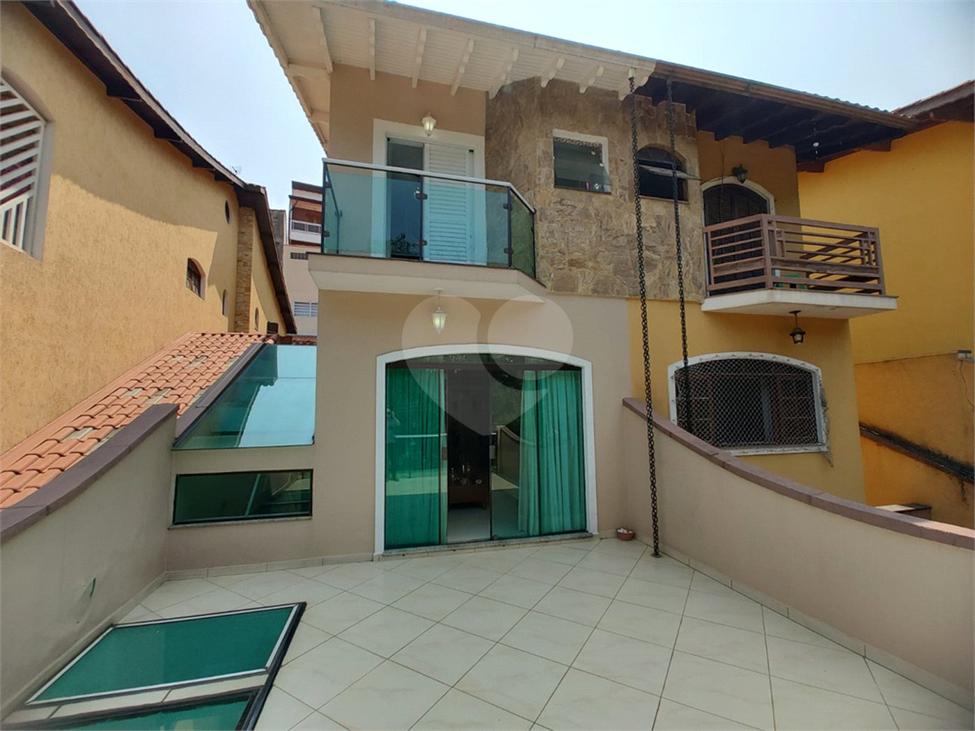 Sobrado à venda com 3 quartos, sendo 1 suíte, em Jardim Pinheiros, São Paulo, SP