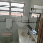Casa à venda com 4 quartos, sendo 2 suítes, no condomínio Chácara das Rosas, São Paulo - SP