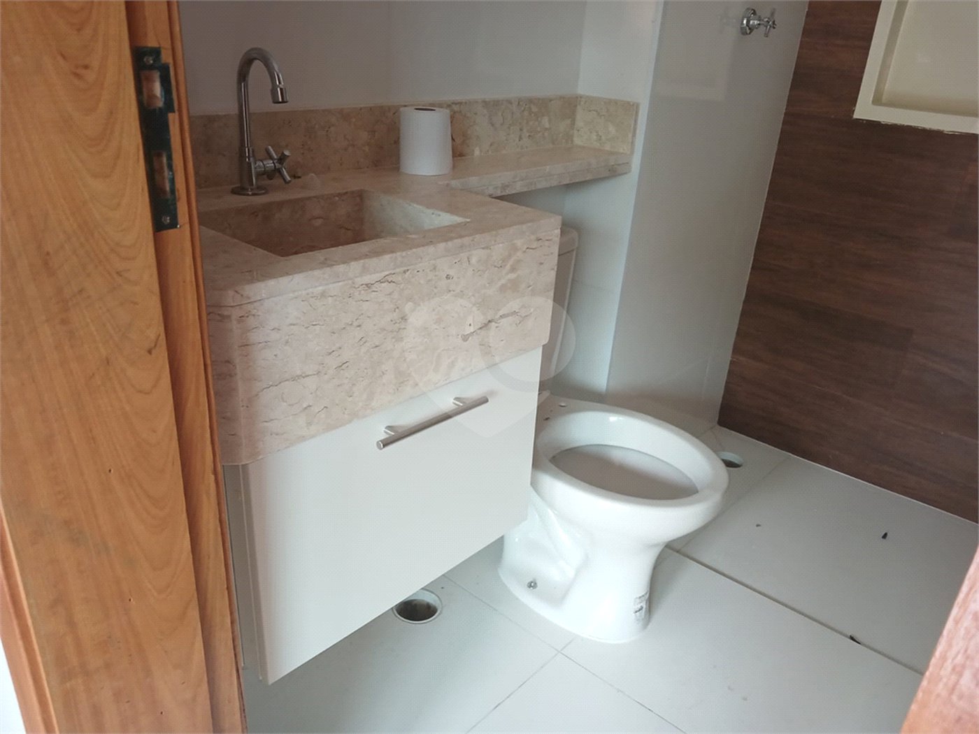 Casa à venda com 2 quartos, sendo 1 suíte,  em Parque Vitória, São Paulo, SP