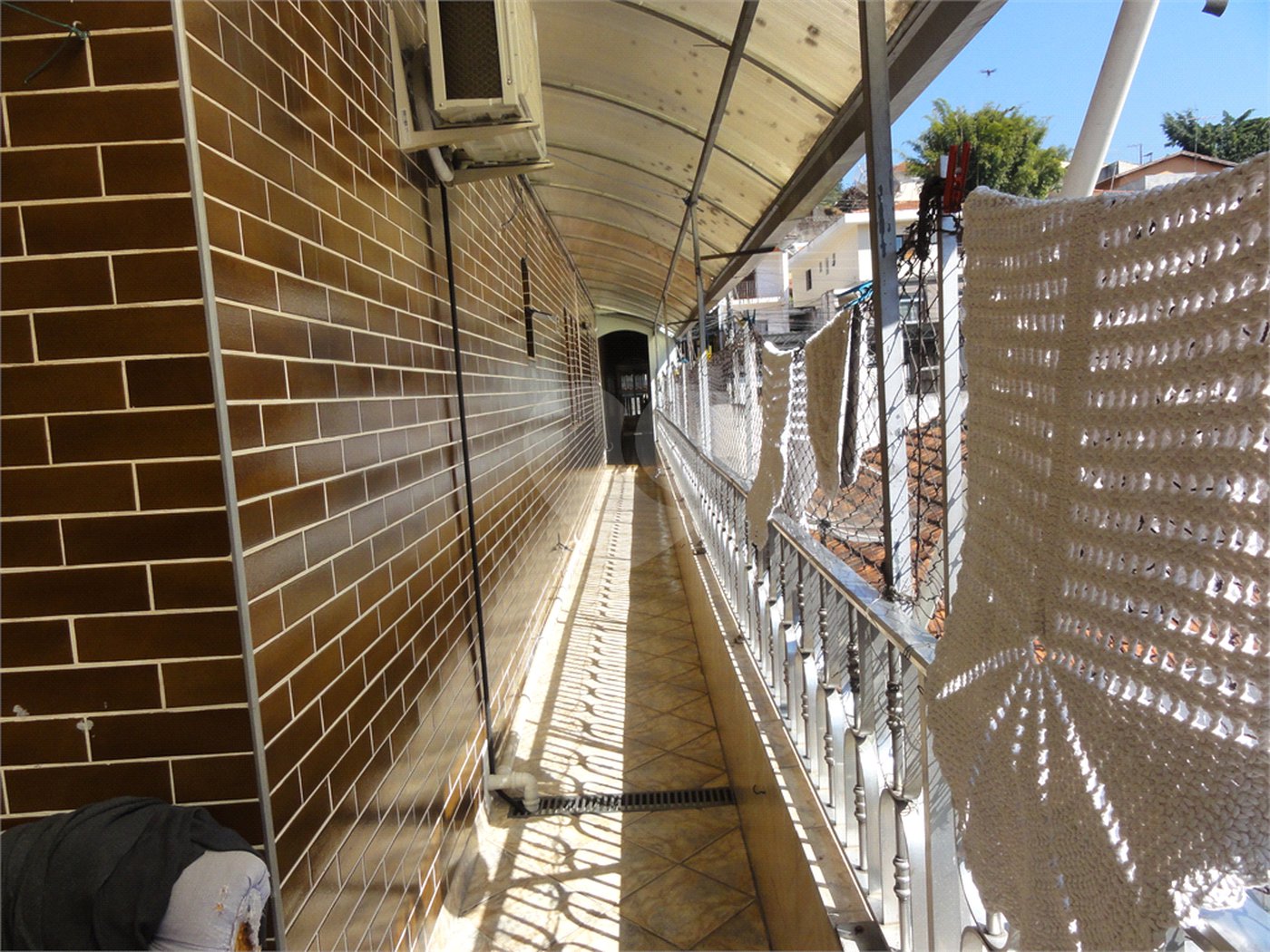 Sobrado à venda com 6 quartos, sendo 4 suítes, em Tremembé, São Paulo, SP