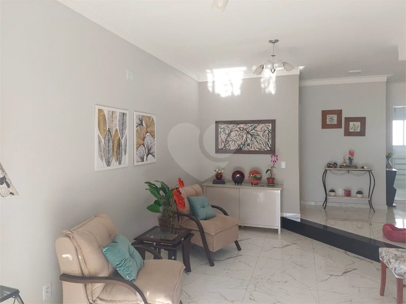 Casa à venda com 4 quartos, sendo 1 suíte, em Minas de Inhandjara, Itupeva, SP