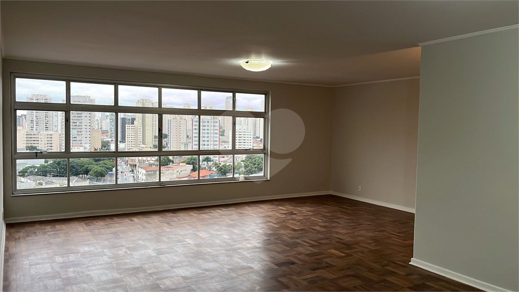 Apartamento à venda com 3 quartos, sendo 1 suíte, em Lapa, São Paulo, SP