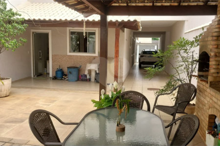 CONDOMÍNIO VALE DAS PALMEIRAS - CASA 3 QTOS + SUITE + PISCINA + GARAGEM 4 CARROS + ENERGIA SOLAR