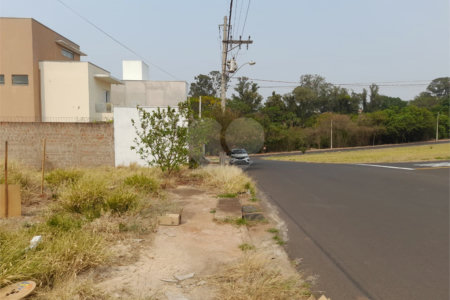 Terreno à Venda no Bairro Santa Julia - São Carlos