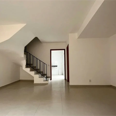 Casa à venda com 2 suítes no condomínio Residencial DI Luca, São Paulo - SP