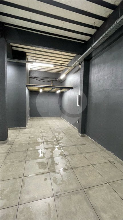 Loja à venda ou para alugar em Santíssimo, Rio de Janeiro, RJ
