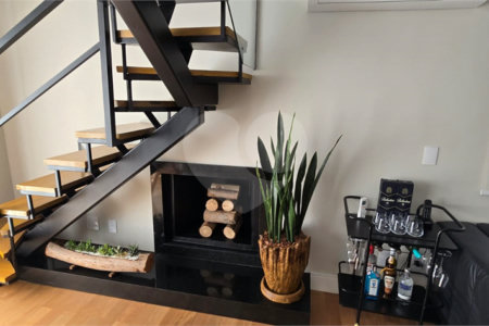 Apartamento à venda com 1 suíte em Vila Suzana, São Paulo, SP