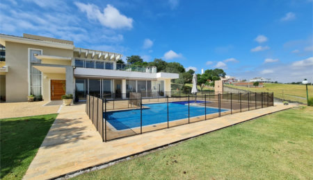 Casa à venda ou para alugar com 4 suítes no condomínio Residencial Jardim Primavera, Louveira - SP