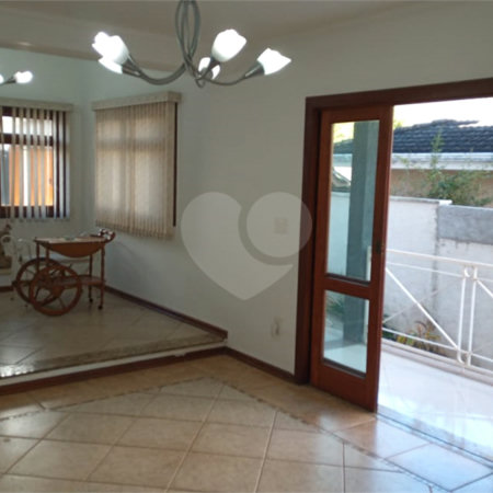 Casa à venda com 3 suítes no condomínio Villaggio Capriccio, Louveira - SP