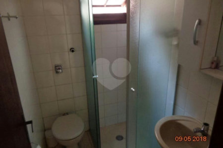 Casa Térrea à venda com 3 suítes em Ferreira, São Paulo, SP
