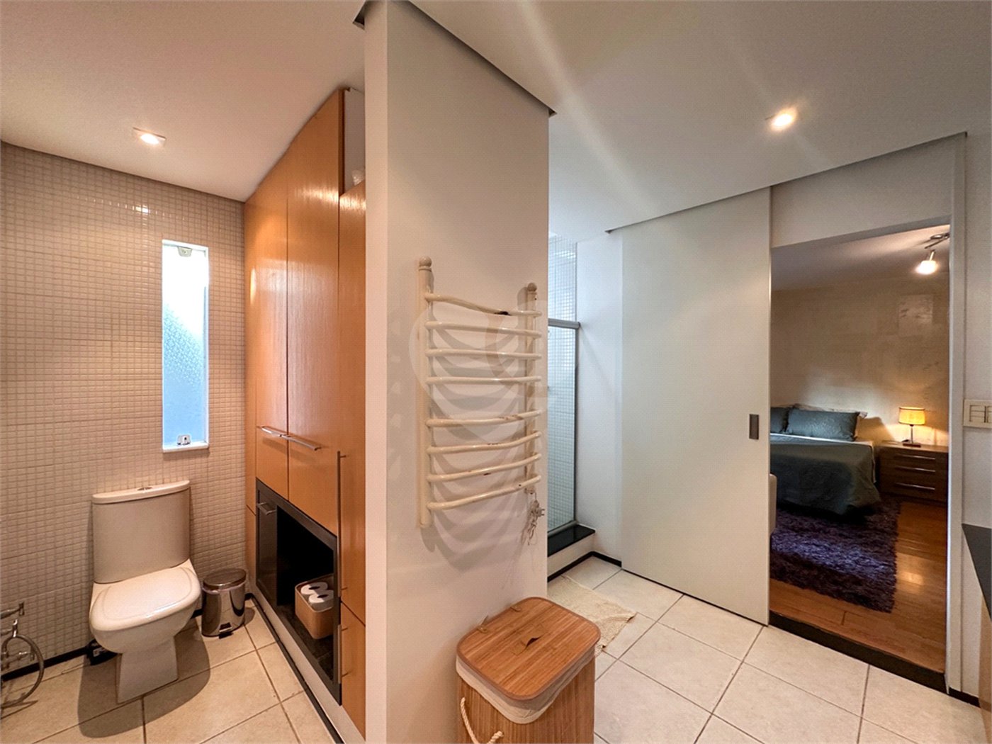 Casa à venda com 3 quartos, sendo 1 suíte,  no condomínio Barão do Triunfo, São Paulo - SP