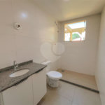 Casa à venda com 4 quartos, sendo 1 suíte, no condomínio Imperial Santa Cruz, Rio de Janeiro - RJ