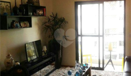 Apartamento à venda com 3 quartos, sendo 1 suíte,  em Paraíso do Morumbi, São Paulo, SP