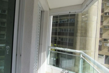 Apartamento à venda com 3 suítes em Real Parque, São Paulo, SP