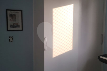 Apartamento à venda com 3 quartos, sendo 1 suíte,  em Jardim Ester Yolanda, São Paulo, SP