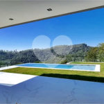 Casa à venda com 4 suítes no condomínio Genesis II, Santana de Parnaíba - SP
