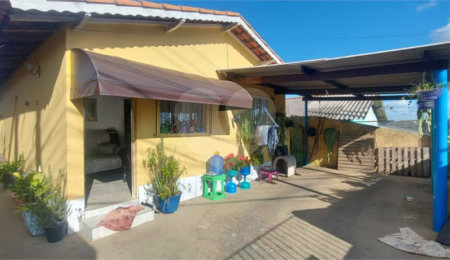 Casa Térrea à venda com 3 quartos em Terra Preta (terra Preta), Mairiporã, SP