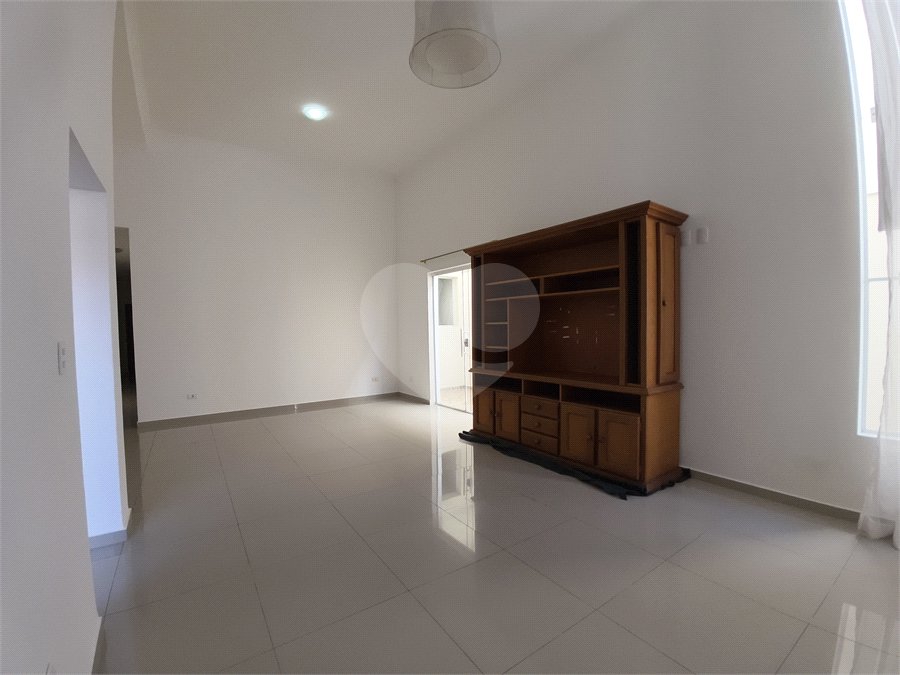 Casa à venda com 3 quartos, sendo 1 suíte,  em Jardim Pagliato, Sorocaba, SP