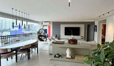 Apartamento à venda com 3 suítes em Vila Romana, São Paulo, SP