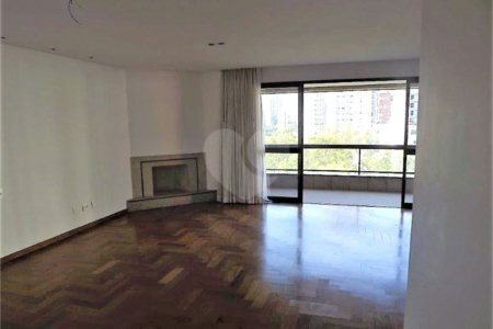 Apartamento à venda com 4 suítes em Vila Suzana, São Paulo, SP