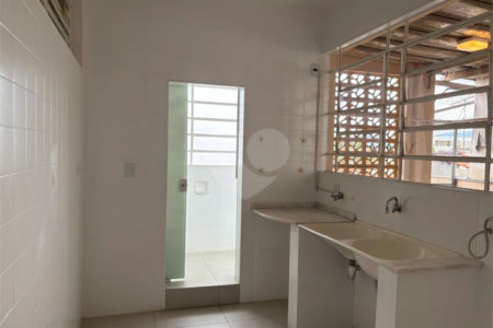Casa à venda com 6 quartos no Centro, Mogi das Cruzes, SP
