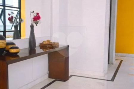 Apartamento à venda com 3 quartos, sendo 1 suíte, em Vila Gomes Cardim, São Paulo, SP