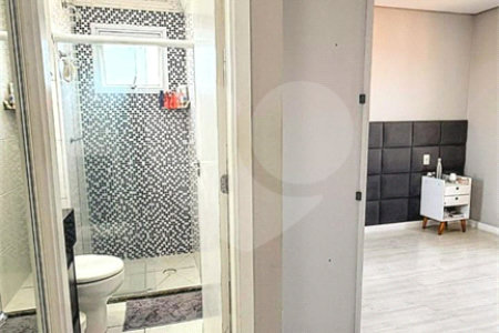 Apartamento à venda com 3 quartos, sendo 1 suíte,  em Vila Humaitá, Santo André, SP