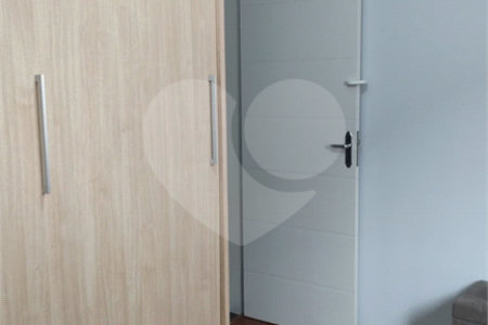Sobrado à venda com 3 quartos, sendo 1 suíte, em Chora Menino, São Paulo, SP