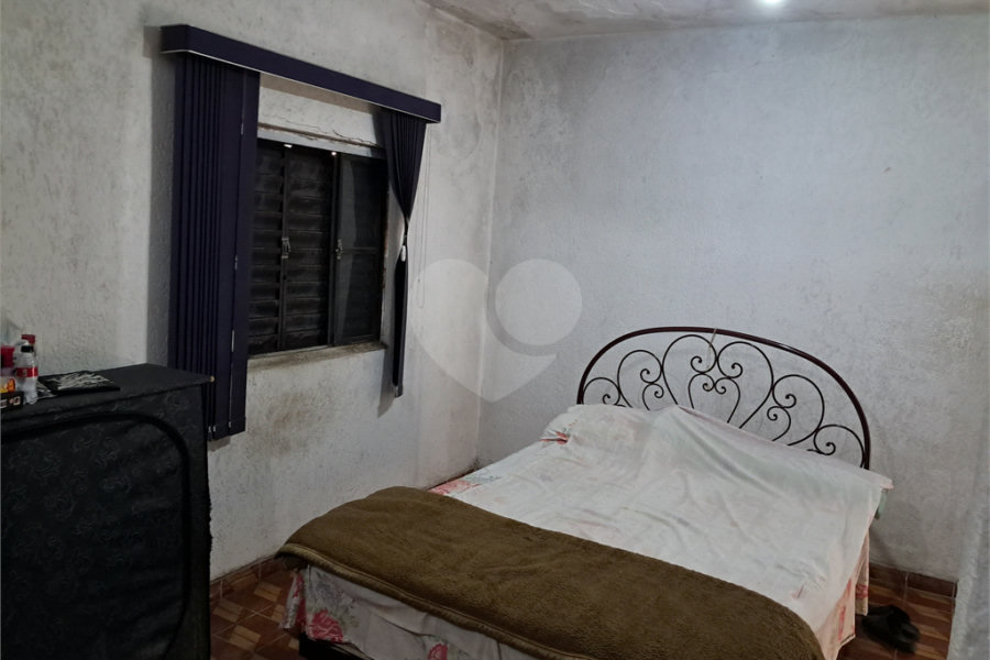 Casa Térrea à venda com 4 quartos em Parque Edu Chaves, São Paulo, SP